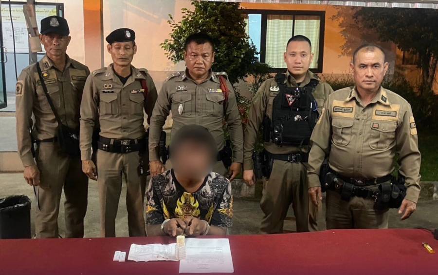 ชุด ชป.3 จับชายข้อหาเสพฯ